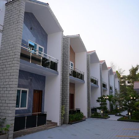 קניאקומרי Ramraj Resort מראה חיצוני תמונה