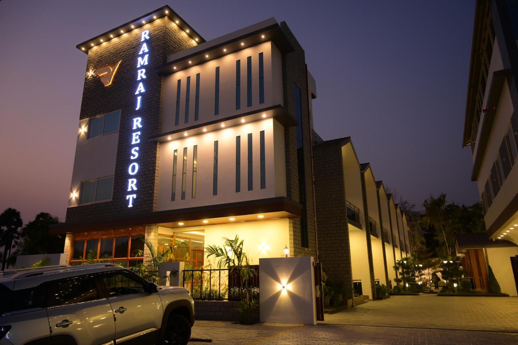 קניאקומרי Ramraj Resort מראה חיצוני תמונה