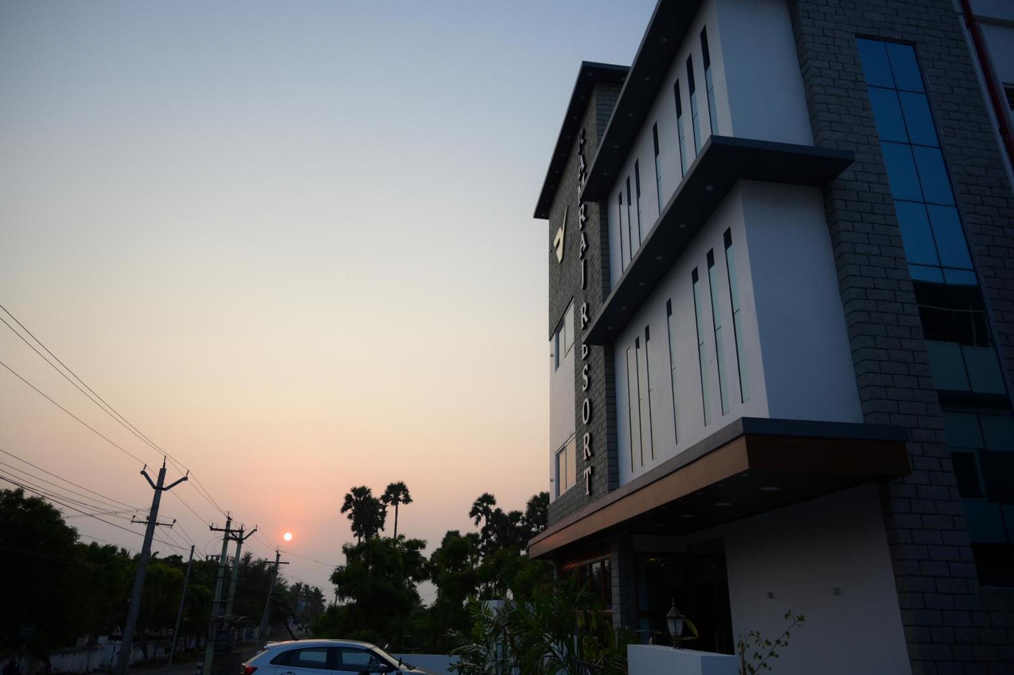 קניאקומרי Ramraj Resort מראה חיצוני תמונה