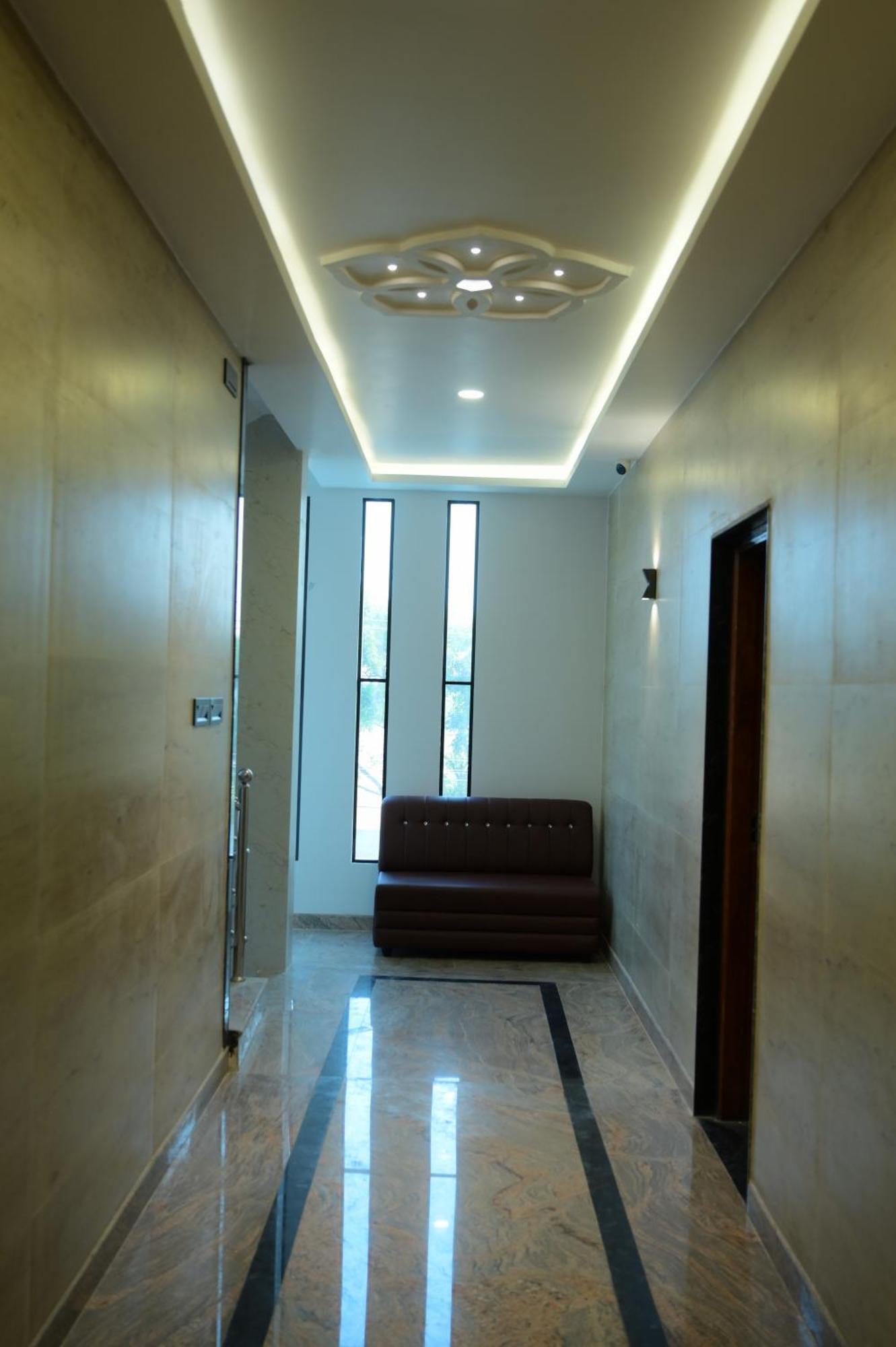 קניאקומרי Ramraj Resort מראה חיצוני תמונה